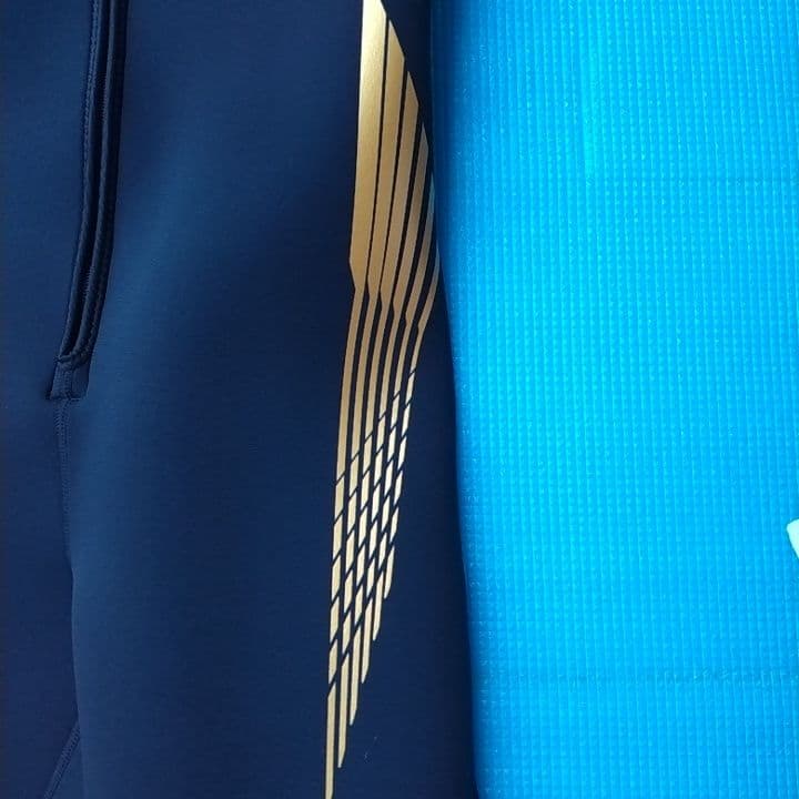 DT-4002Ｗ25 2.5mm厚 ブラック　LA 新品未使用品KS