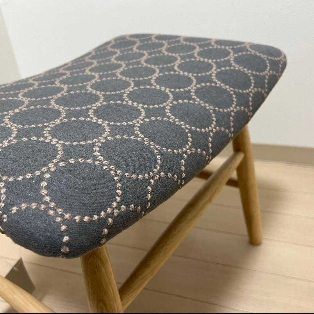 ミナペルホネン スツール タンバリン 丸脚 【グレー/ブルー】 椅子 オットマン