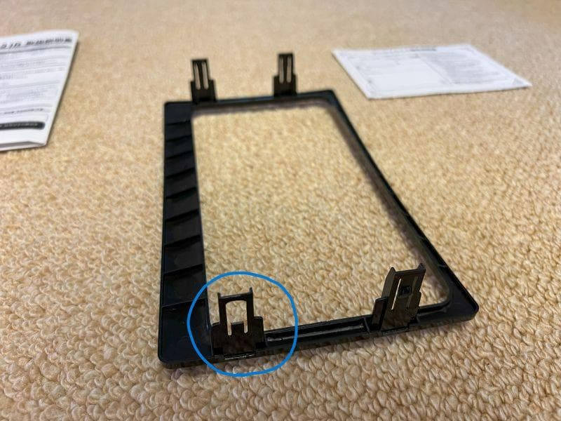 ★ isejun★SLX-131R カーナビ取付キット