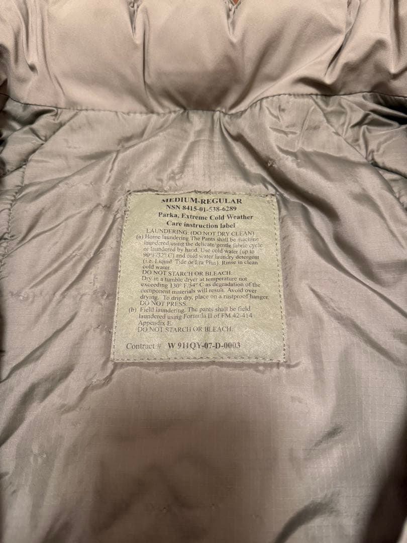 ひ*け様 実物 米軍 ECWCS Gen III Level 7 URBAN G