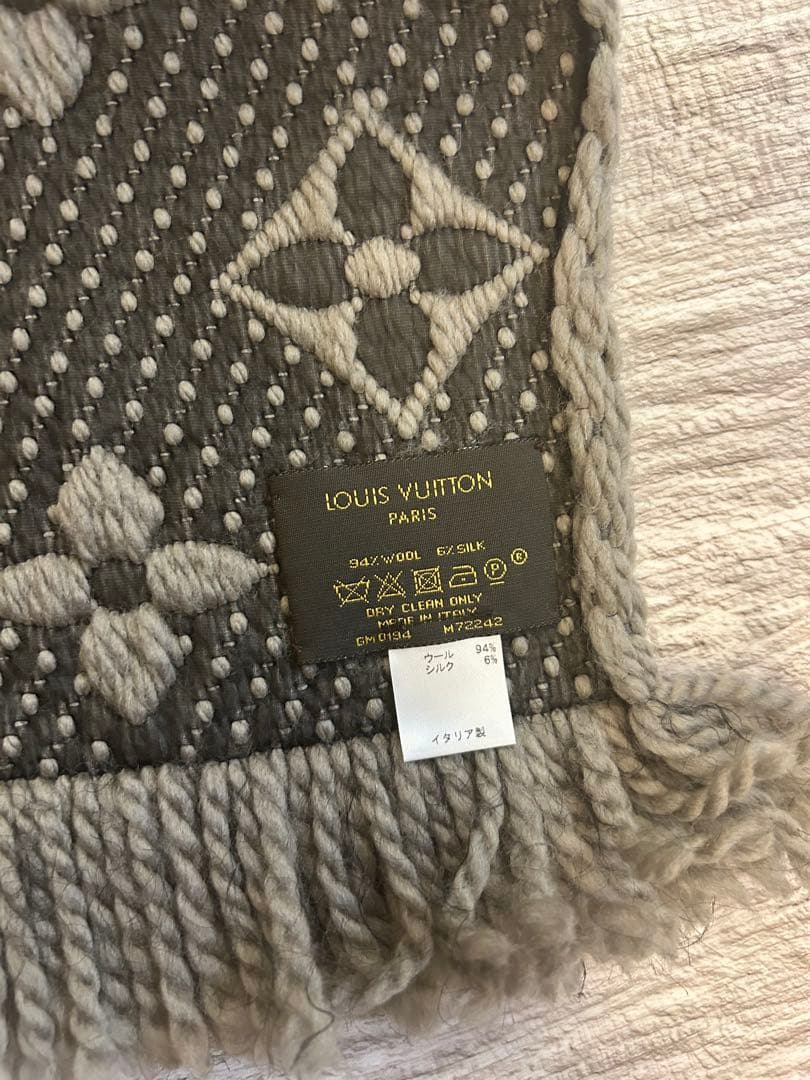 ルイヴィトン　マフラー　ブラウン　エシャルプ・ロゴマニア（M72242）