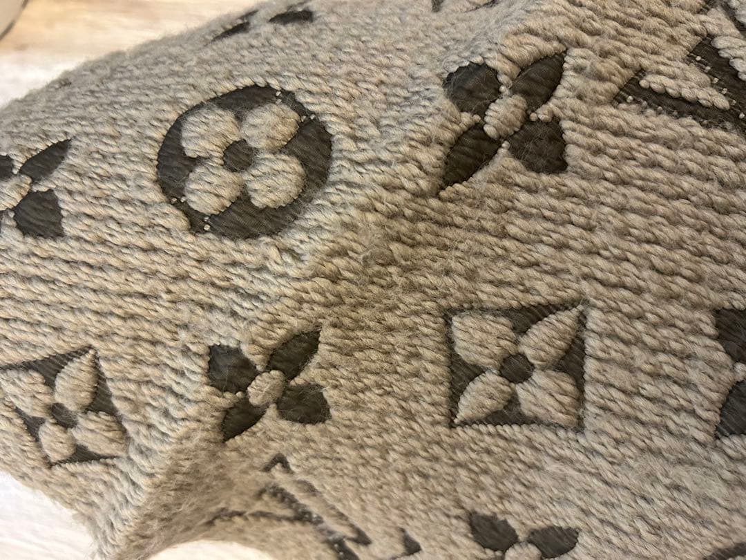 ルイヴィトン　マフラー　ブラウン　エシャルプ・ロゴマニア（M72242）