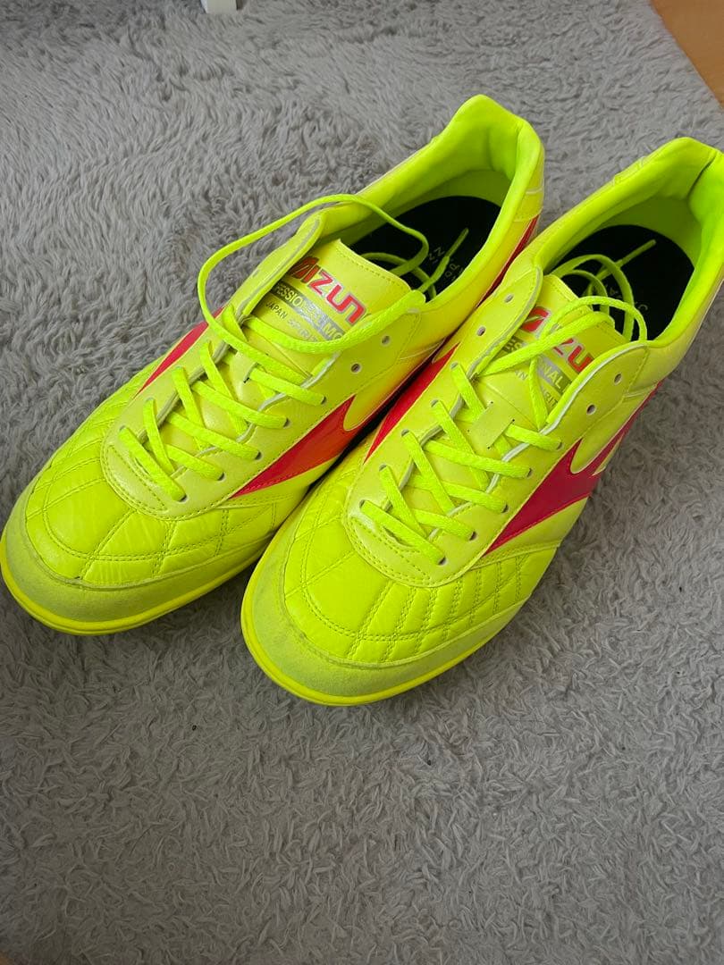 サッカースパイク　ミズノ　モレリア2JAPAN 限定カラー