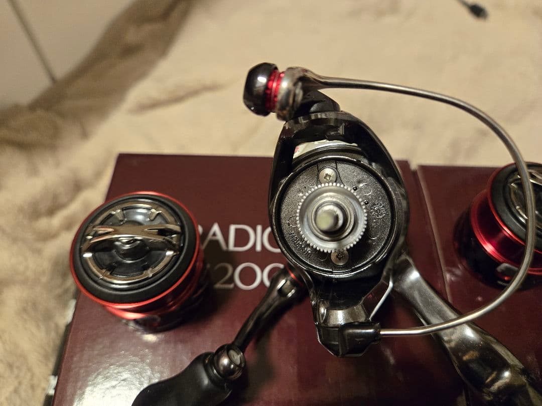 SHIMANO STRADIC ci4+C2000S 2個 カスタム品おまけ