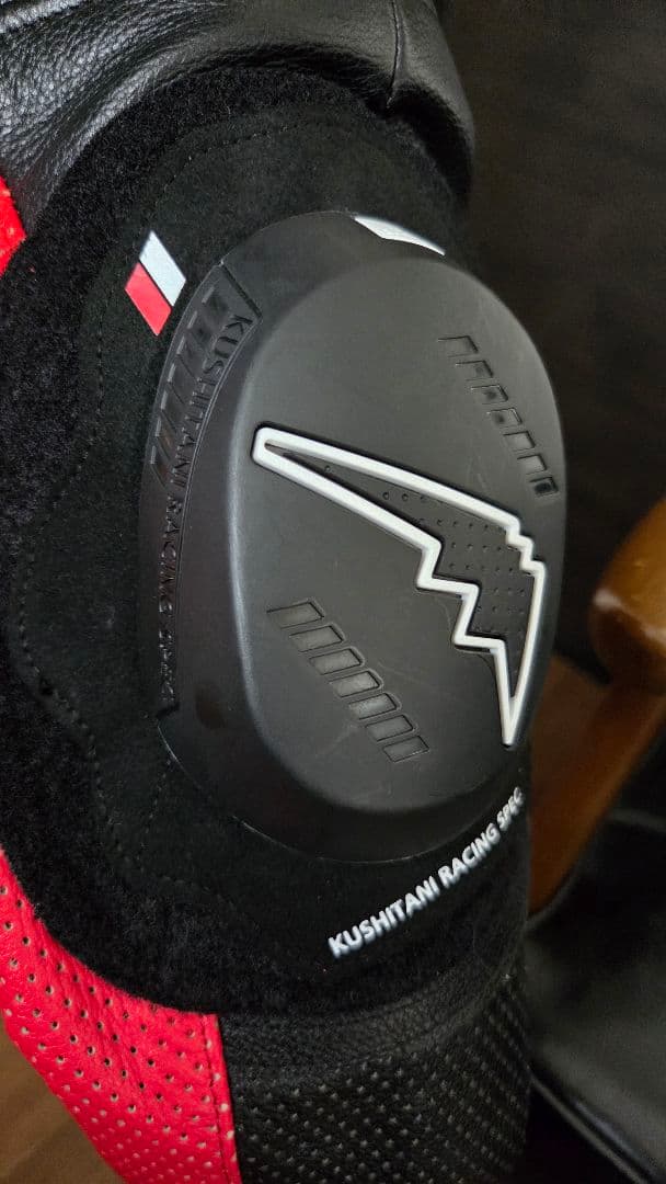 クシタニ　K-0086XX ACCRETE SUIT ブラック XLサイズ　美品