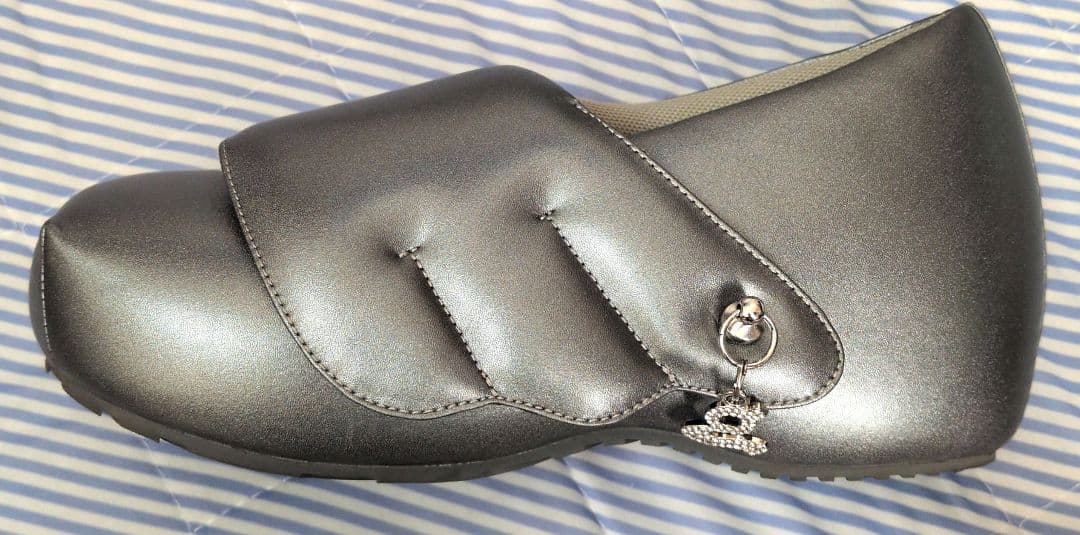 GRAPE Hotel Wings Platform Shoes グレー