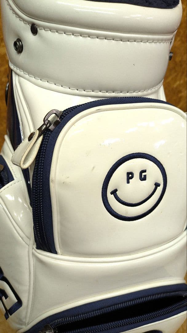 大型キャスター付き PEARLY GATES ホワイト/ネイビー