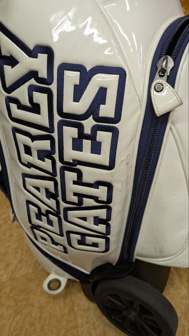 大型キャスター付き PEARLY GATES ホワイト/ネイビー