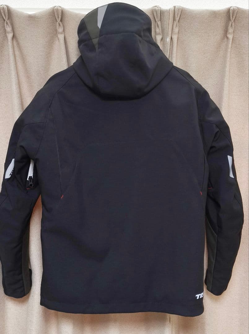 RS TAICHI ソフトシェル オールシーズンパーカー