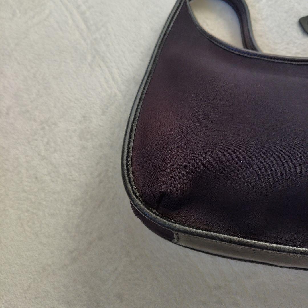 極美品 コーチ ワンショルダーバッグ エルゴ　ロゴプレート　ハーフムーン