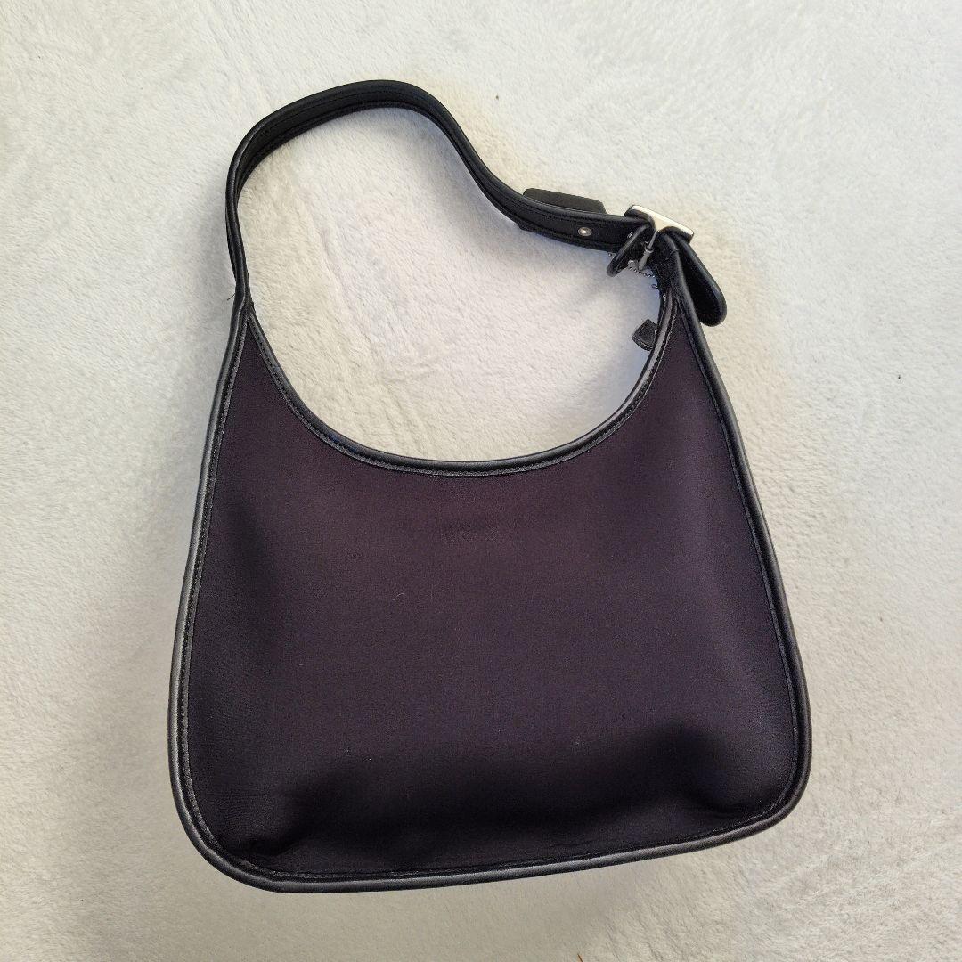 極美品 コーチ ワンショルダーバッグ エルゴ　ロゴプレート　ハーフムーン