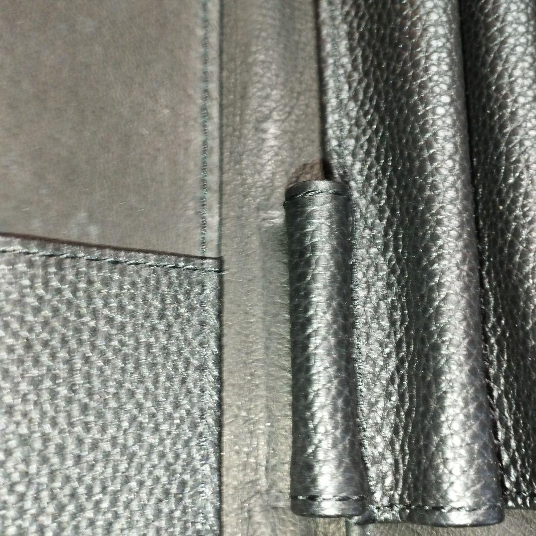 ラダイトペンケース　黒　箱付き
