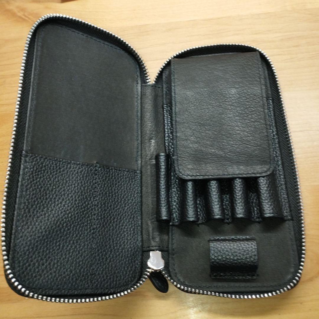 ラダイトペンケース　黒　箱付き