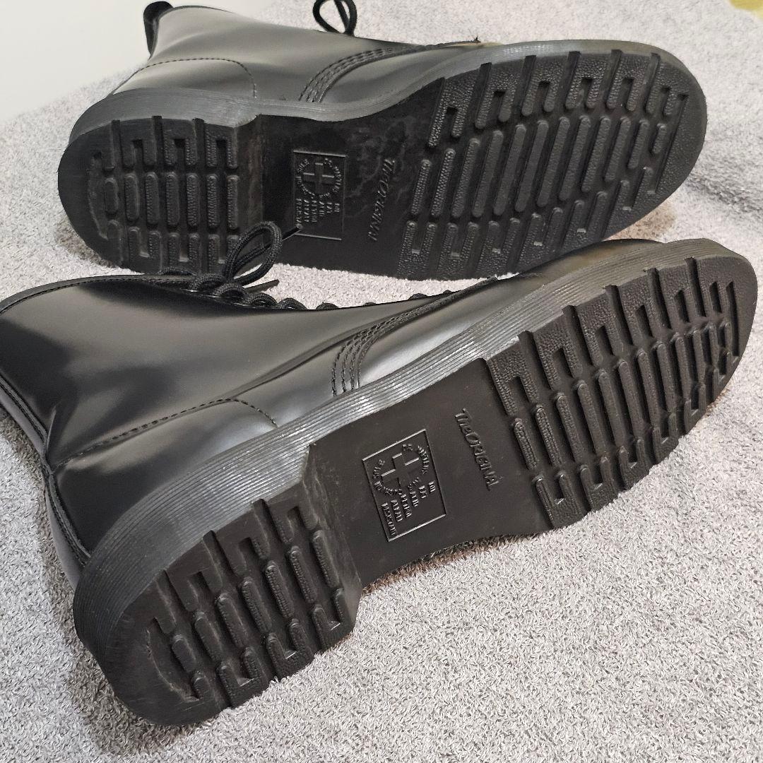 UK9 ドクターマーチン 8ホール 1460 MONO オールブラック