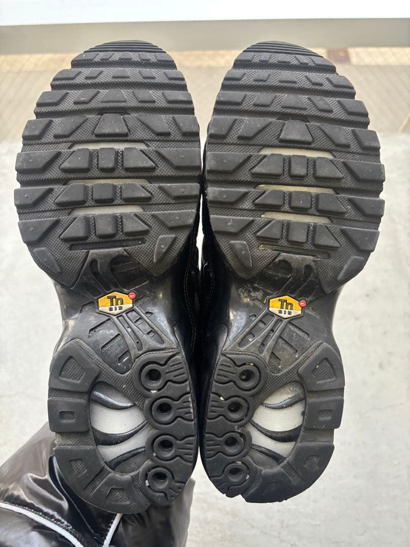 靴 NIKE AIR MAX PLUS BLACK/BLACK-BLACK