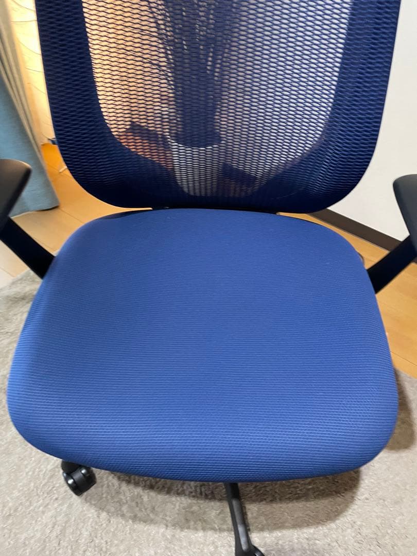 オカムラ　シルフィー（お引き取り限定の商品です）