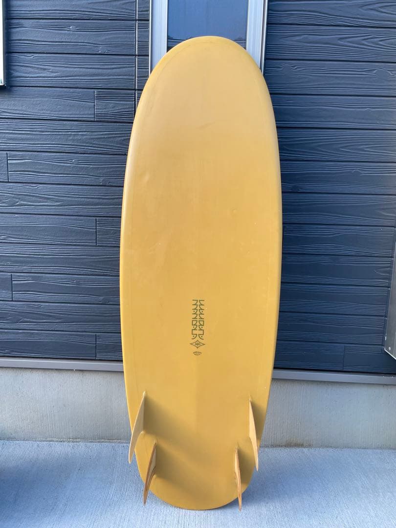 マンダラ mandala ミニシモンズ ハル クワッド 5'4\" アンドレイニ