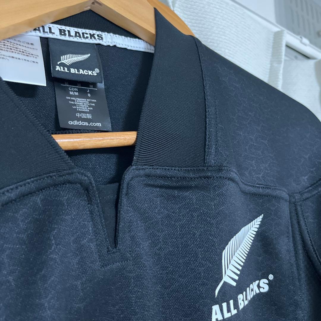 ALL BLACKSオールブラックス　直筆サイン入りジャージ