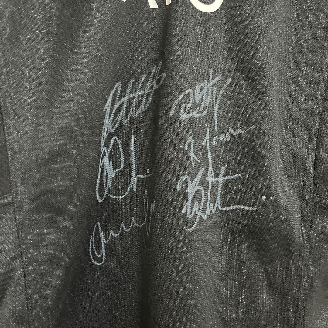 ALL BLACKSオールブラックス　直筆サイン入りジャージ