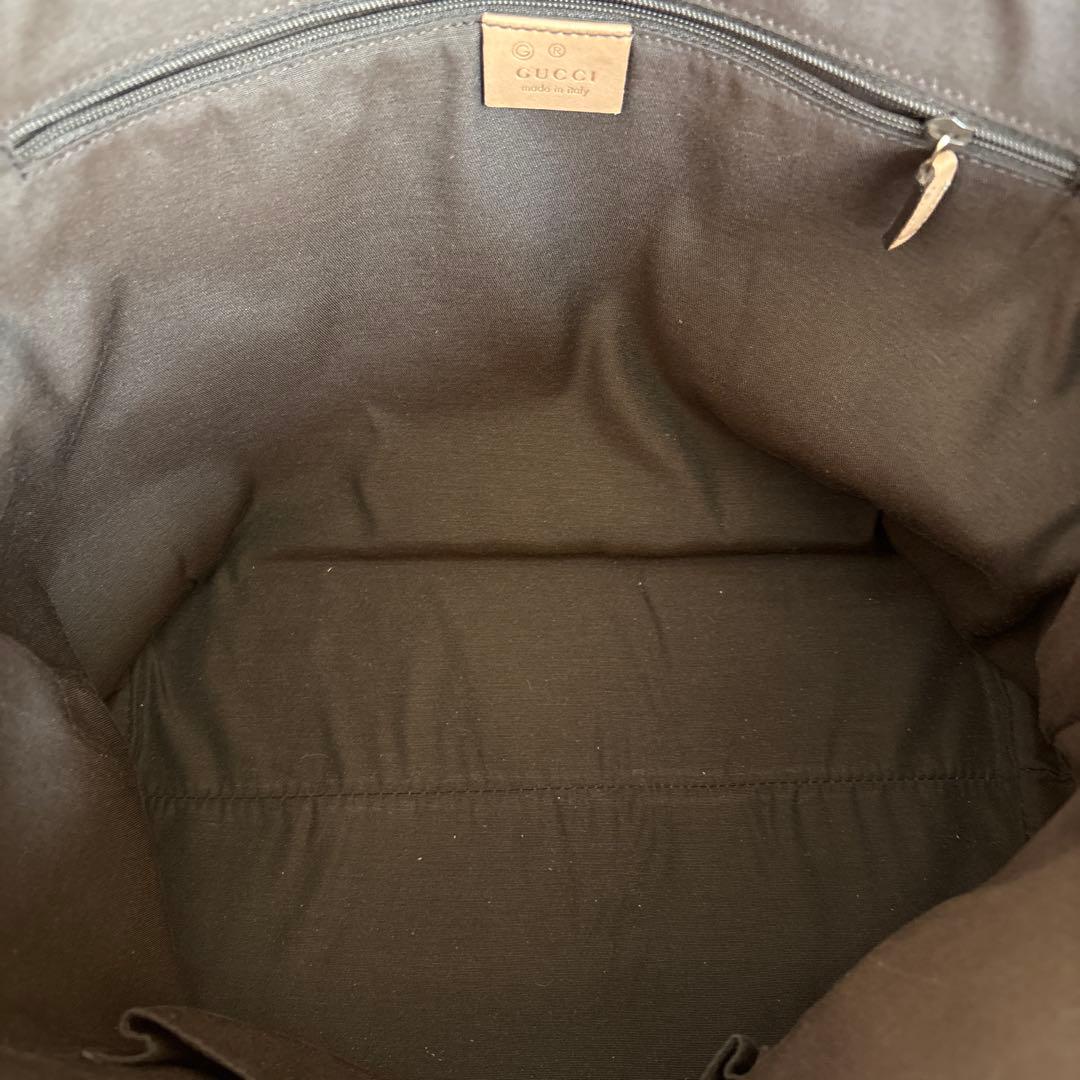 GUCCI ベージュ レザー バッグ