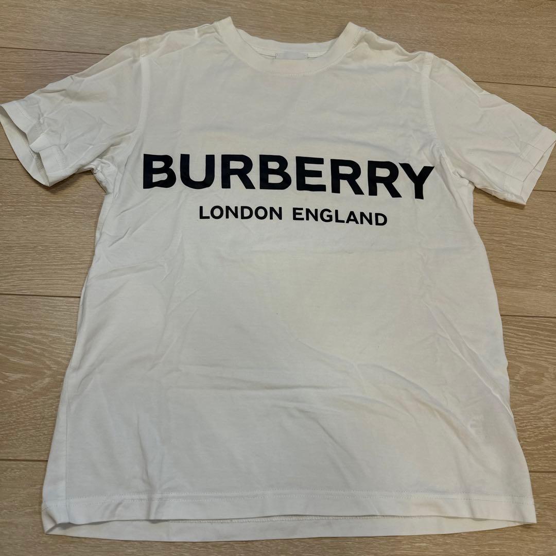 バーバリー　Tシャツ