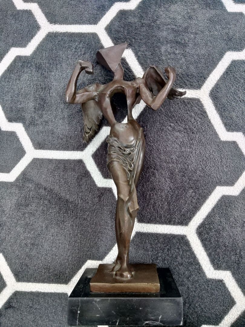 ダリ　ブロンズ彫刻　模造品　布袋寅泰