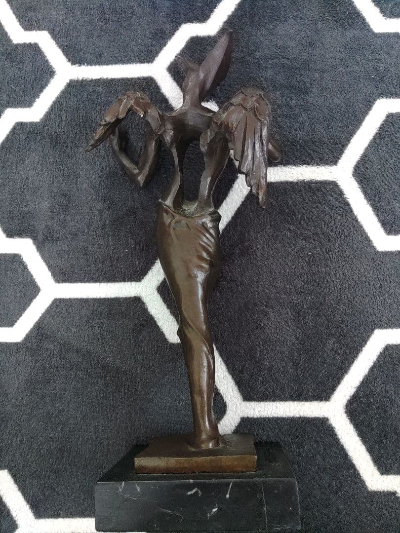 ダリ　ブロンズ彫刻　模造品　布袋寅泰