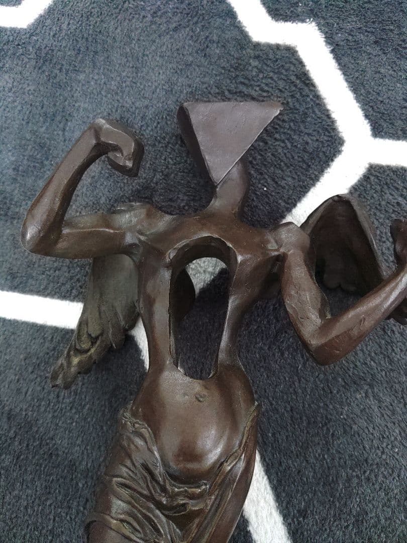 ダリ　ブロンズ彫刻　模造品　布袋寅泰