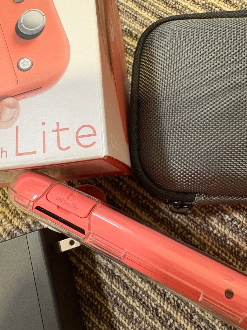 Nintendo Switch Lite ピンク 本体