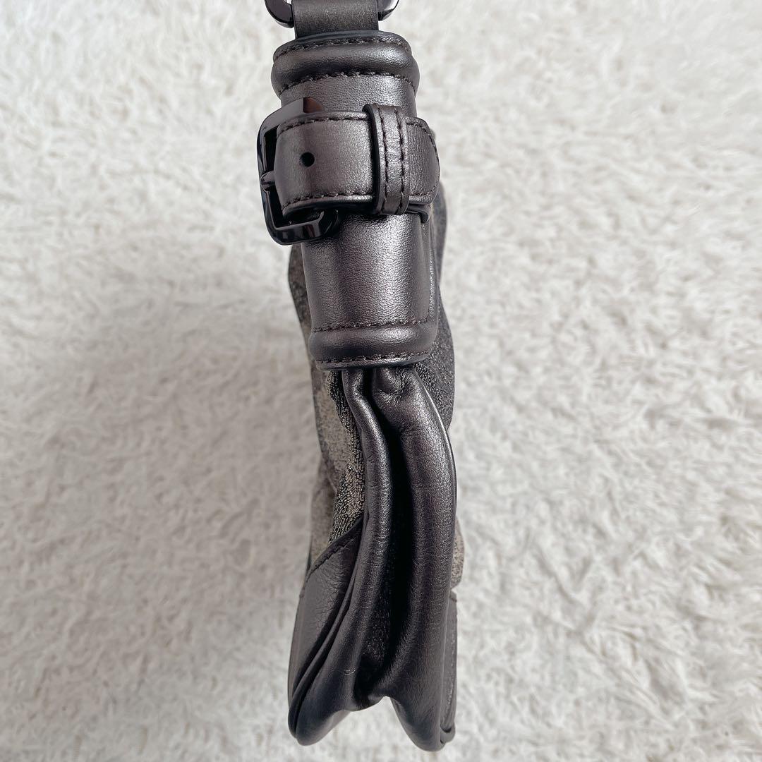 BURBERRY バーバリー　ノバチェック　ワンショルダーバッグ