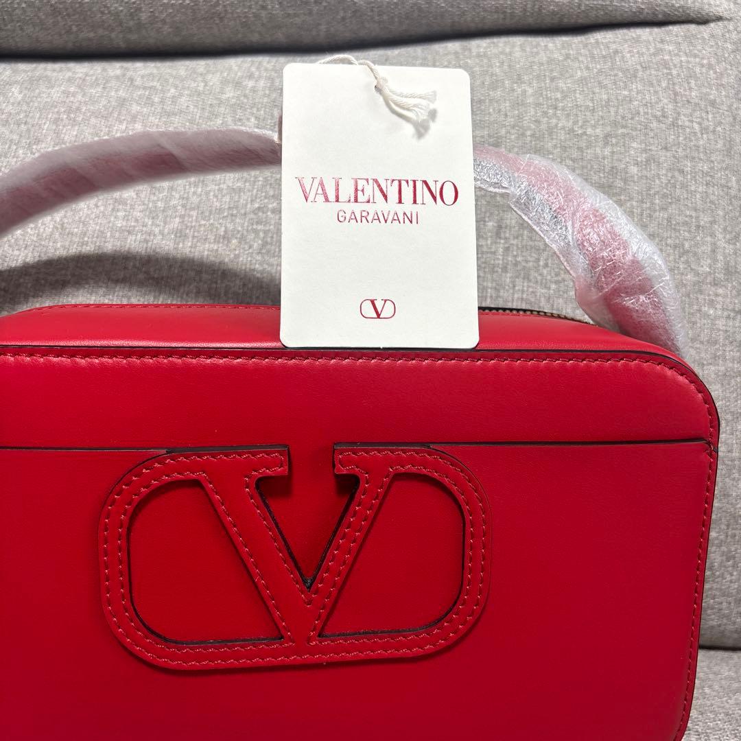 Valentino Fill Me カーフスキン ショルダーバッグ