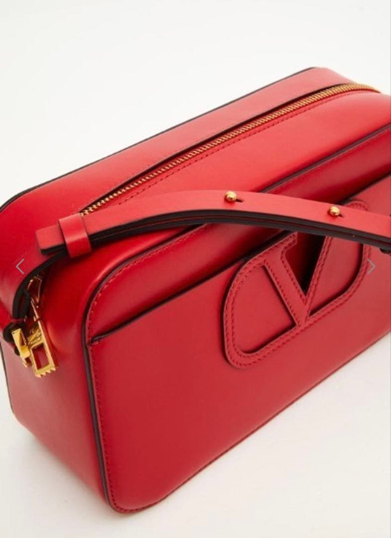 Valentino Fill Me カーフスキン ショルダーバッグ