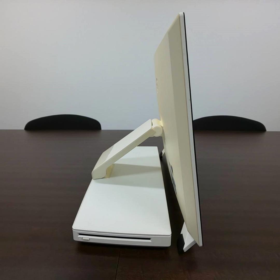 <送料無料>富士通 ESPRIMO WH77/M i7/8GB/Office有