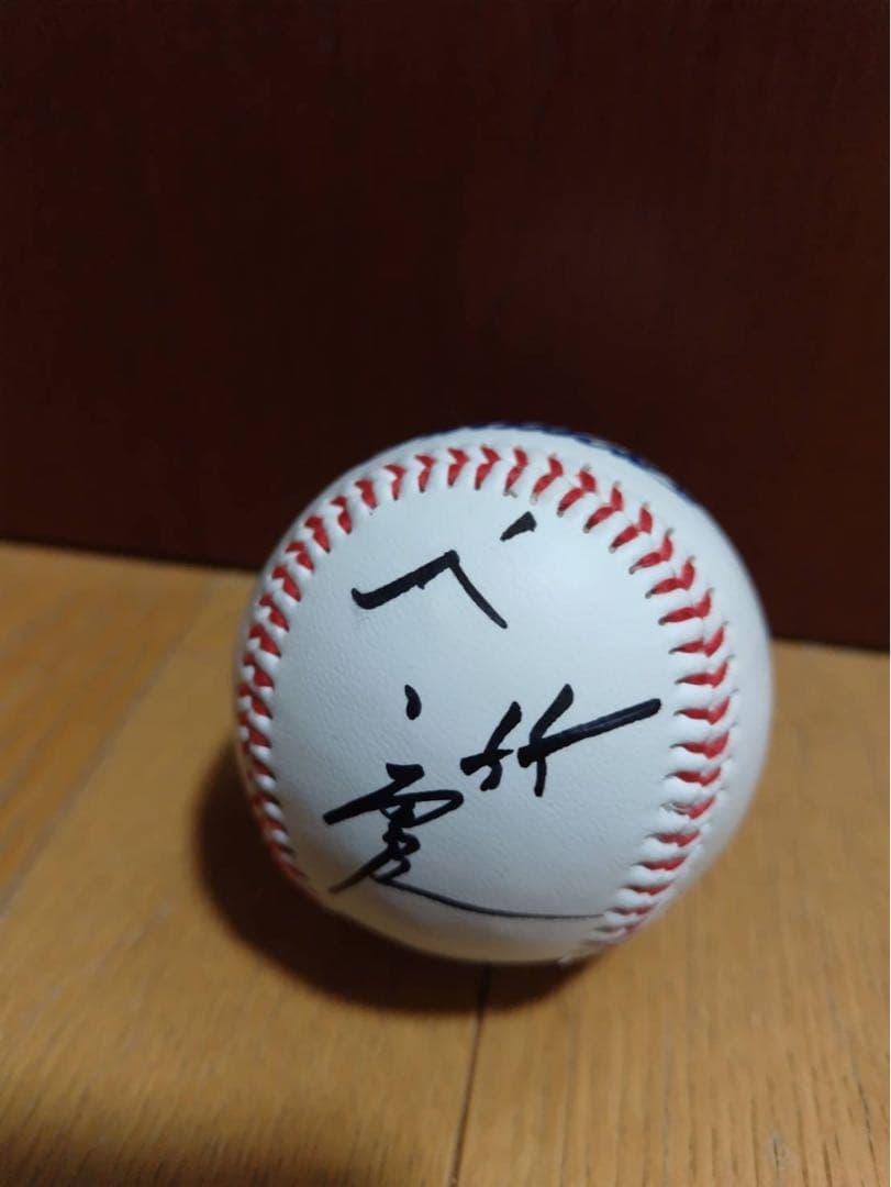 村上宗隆 東京ヤクルトスワローズ 球団ロゴ入り直筆サインボール (証拠写真付き)