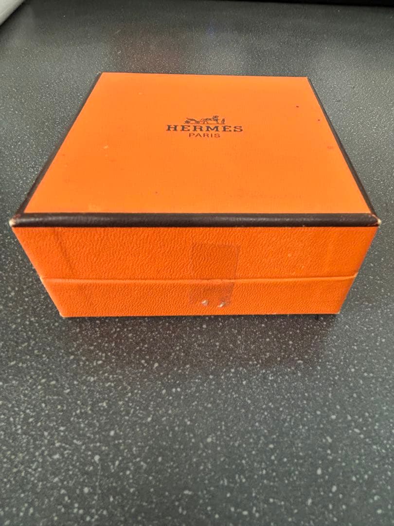 HERMES エルメス　バングル