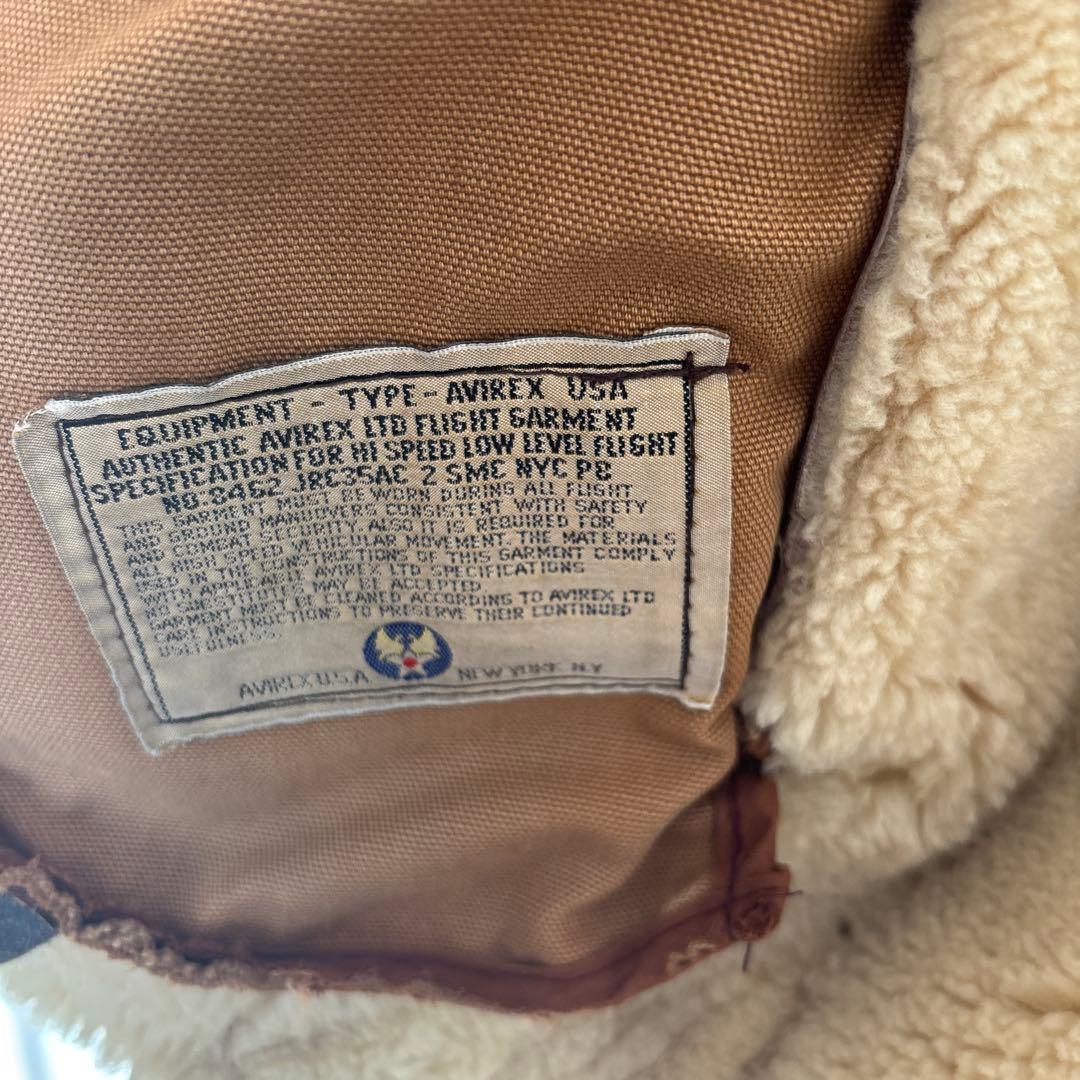 (破れあり)AVIREX フライトジャケット サイズ38 M 羊革 ムートン