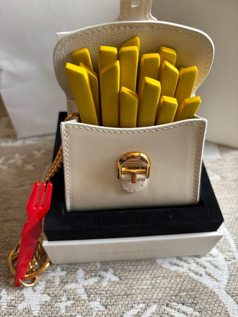 専用ですDELVAUX ミニチュア　バッグチャーム　デルボー　デルヴォー　ポテト