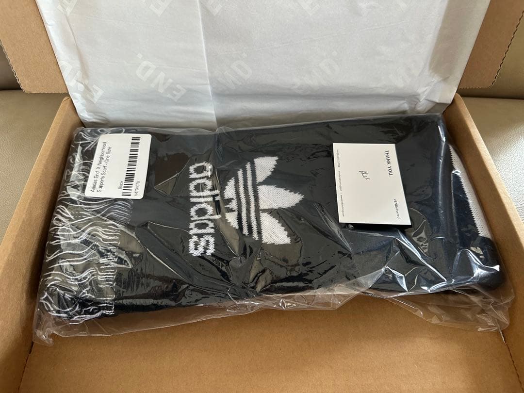 【新品未使用】アディダス×ネイバーフッド×エンド　マフラー