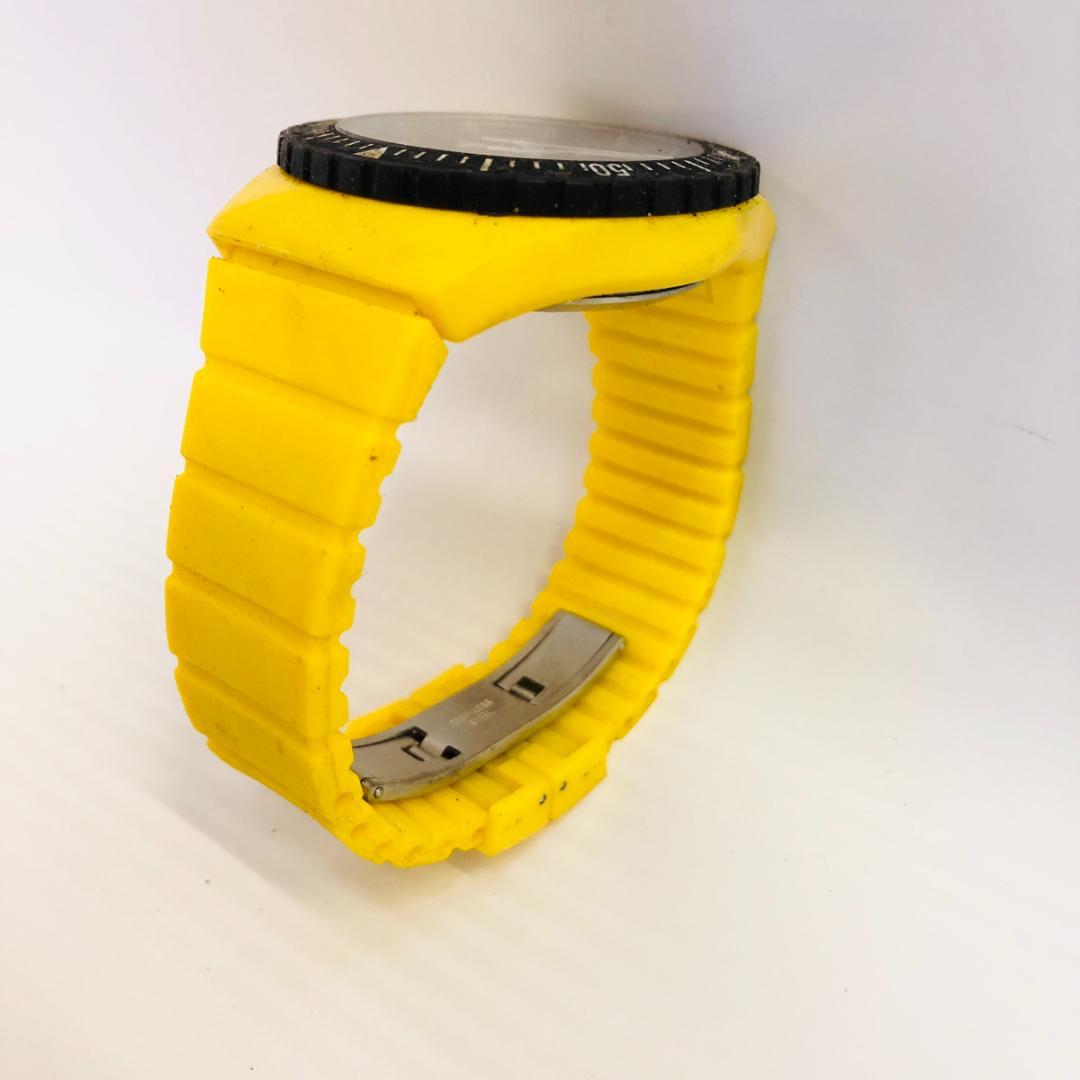 FORTIS COLORS フォルティスカラーズ 腕時計　「5039」