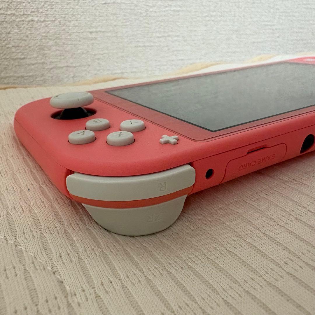 任天堂Switch right スイッチライト　コーラルピンク箱付き