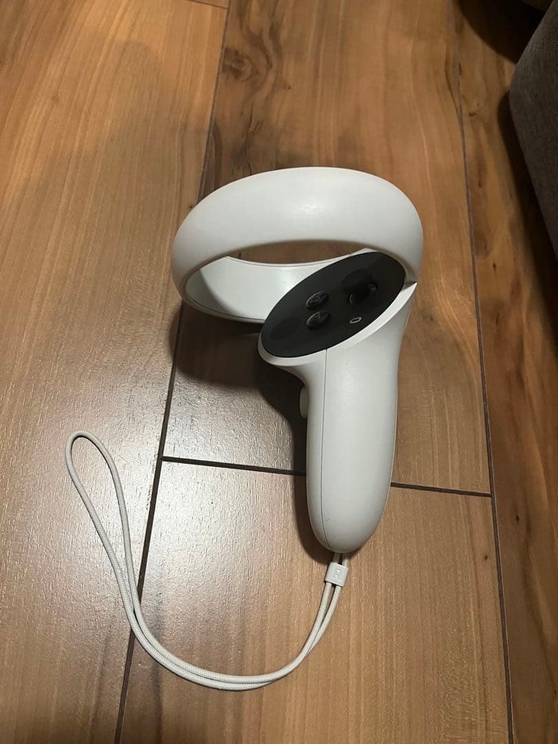  Quest 2 64GB 純正エリートストラップ付き ケース付き