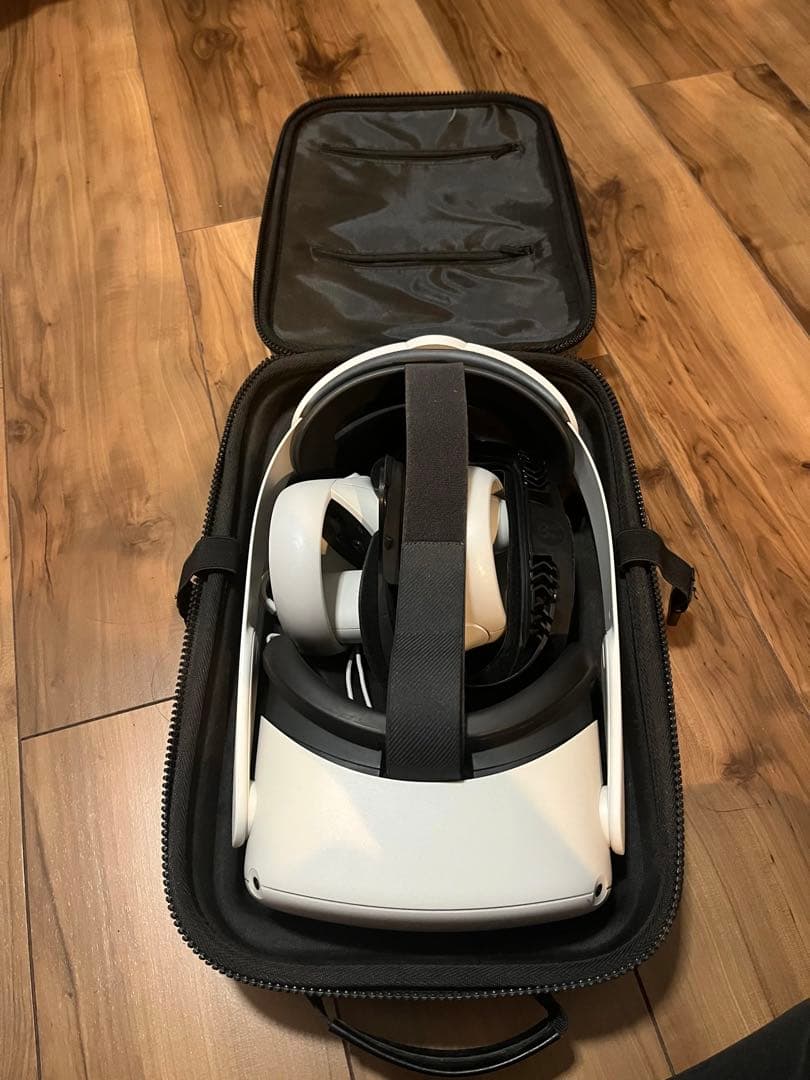  Quest 2 64GB 純正エリートストラップ付き ケース付き