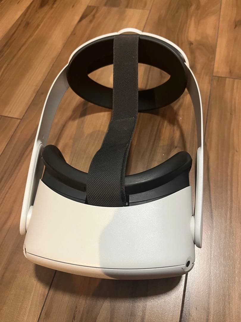  Quest 2 64GB 純正エリートストラップ付き ケース付き