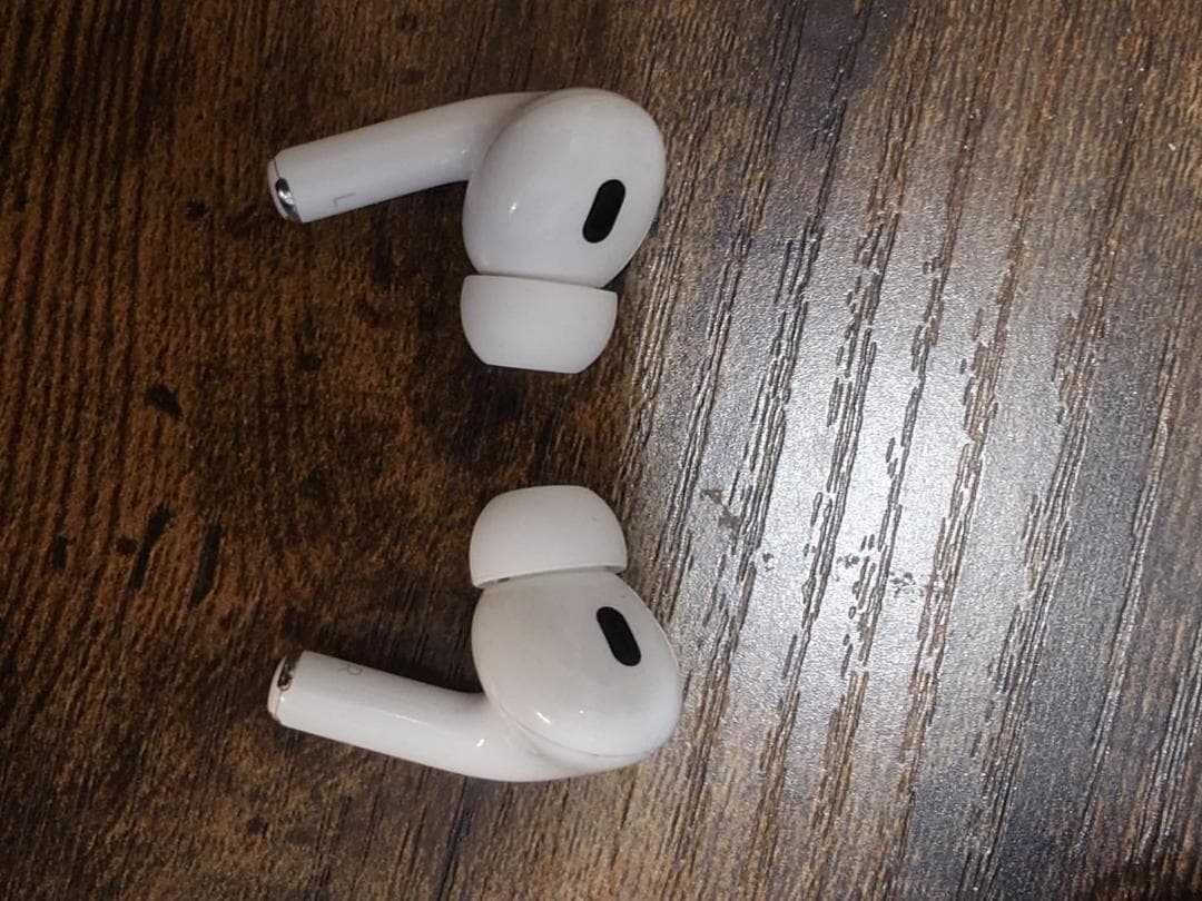 【良品】airpods pro 第2世代 機種変更出品 ワンオーナー品 付属品〇