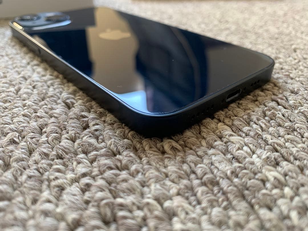 【最終値下げ】 iPhone 13 本体ミッドナイト色