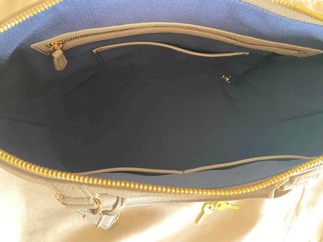 メゾンドサブレ-スモールトラベルトートCashmereClay