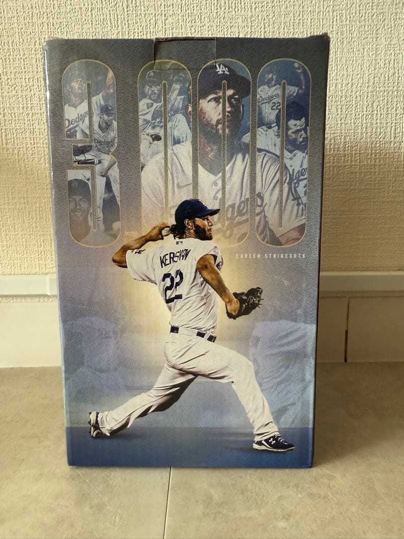 tsushiさま【即日発送】クレイトン・カーショー ボブルヘッド 3000奪三振