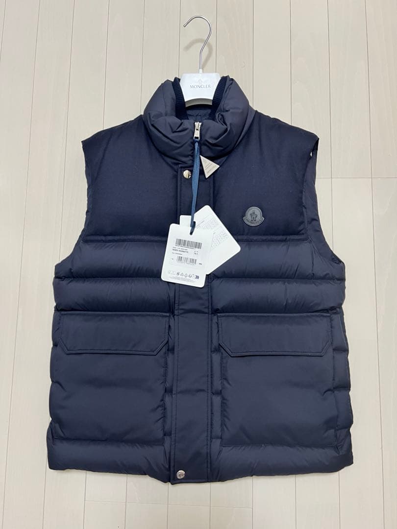 最終値下げ✨モンクレール　MONCLER メンズ　ダウンベスト　新品タグ付き