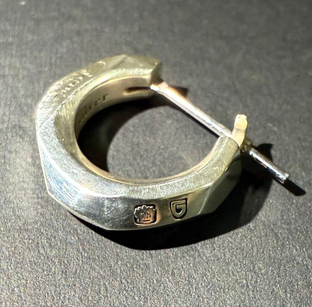 GARNI シルバー フープピアス 左耳用　専用ポーチ付き