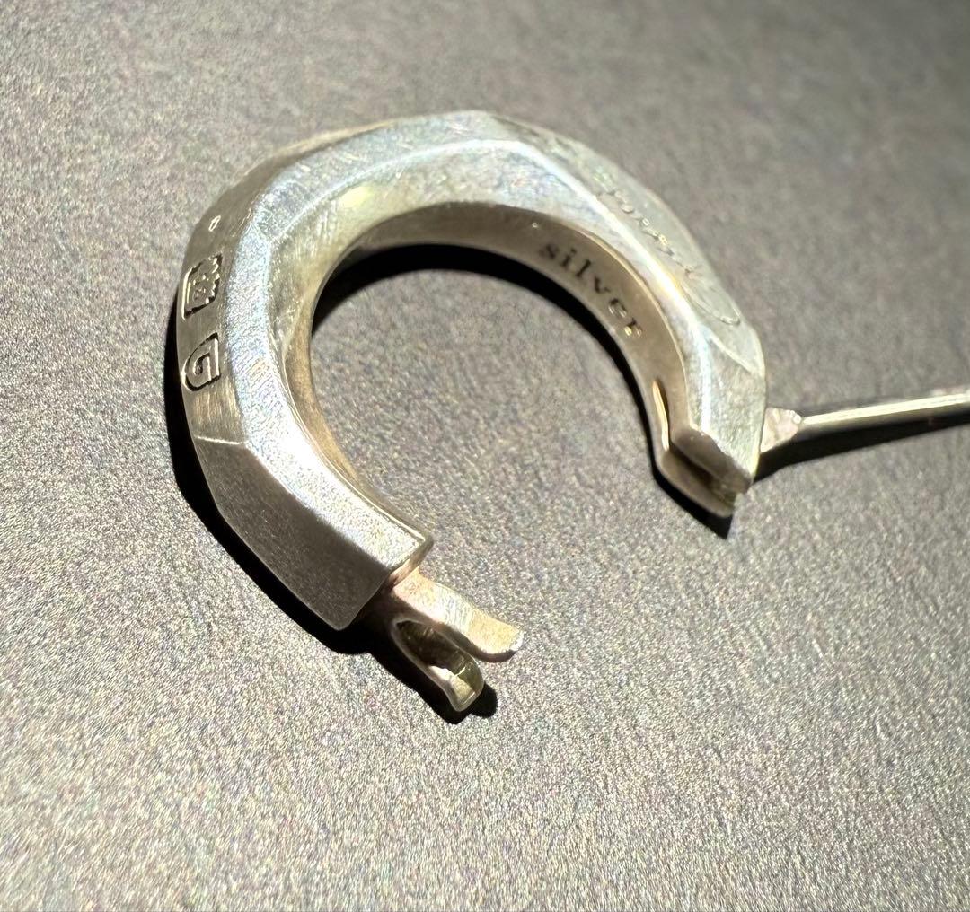 GARNI シルバー フープピアス 左耳用　専用ポーチ付き